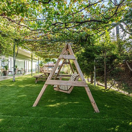 Iviskos Apartment Oinofyta Exteriér fotografie